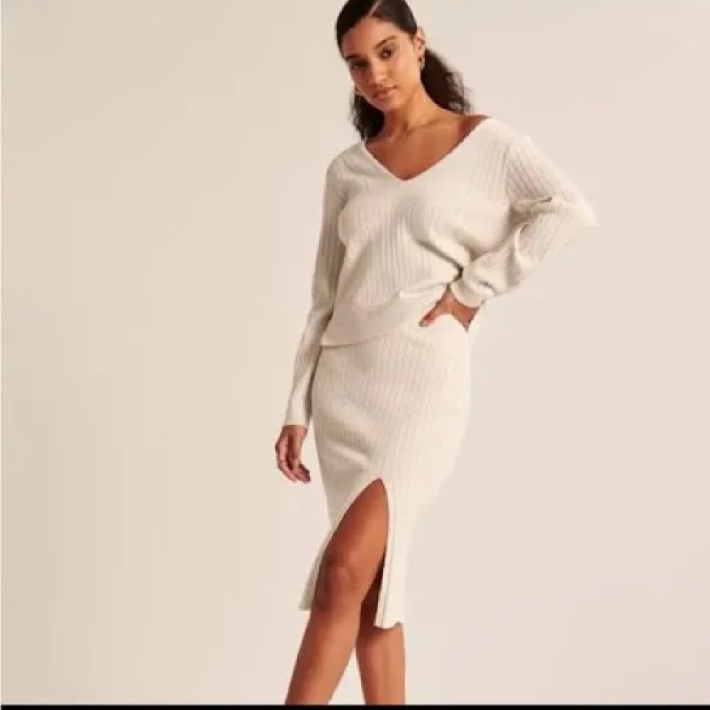 NWT Abercrombie & Fitch Ribbed Sweater Midi Skirt Cream Tan Size Small